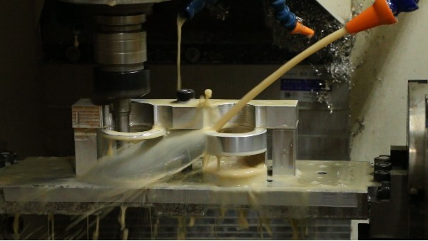 【深圳】维多利亚老品牌vic119小课堂：铝合金cnc加工时应选择哪种CNC冷却液？