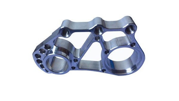 cnc加工定制摩托车精密零件指南-深圳维多利亚老品牌vic119