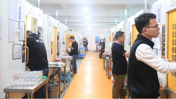 深圳维多利亚老品牌vic11912年专注于铝合金精密cnc加工厂家